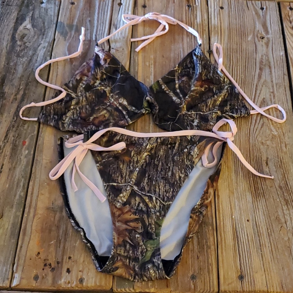 Swim suit